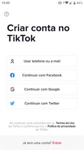 Tela de criação de conta do Tiktok. Nela podemos criar a conta utlizando o E-mail, Telefone, Contas no Google, Facebook ou Twitter.